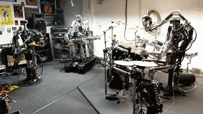 还是个机械版,6个机器人组建真·重金属乐队