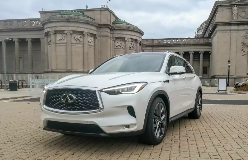 咖啡品车2021款英菲尼迪qx50漂亮却有瑕疵