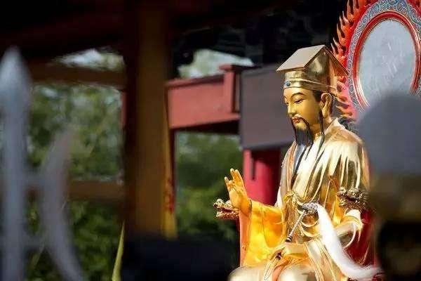 无量子:农历四月十四华人最知名的神仙吕洞宾过生日