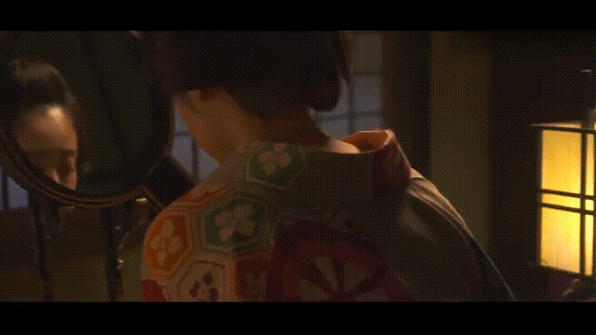 《花宵道中》:谁说牵牛花只有深渊色