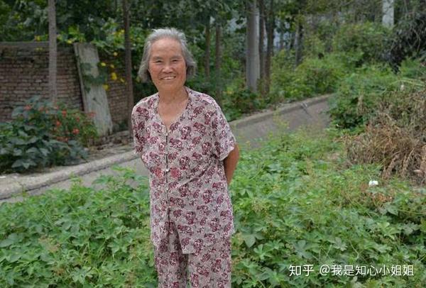 女人60岁还需要男人吗?两个农村老太太说了心里话