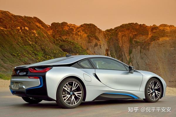 全新宝马i8是混合动力双门超级跑车