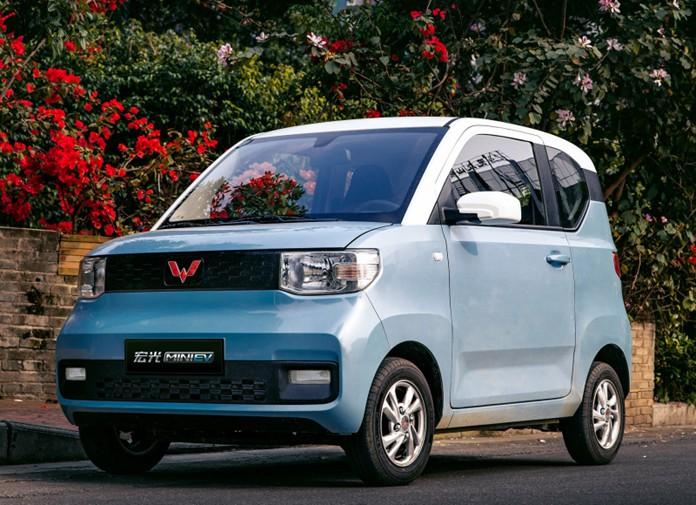 两三万块的五菱宏光mini ev,新能源排名第一