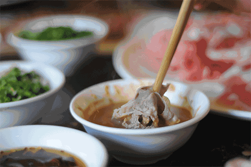 以上就是我的经验总结啦,到底哪一种火锅底料更适合不吃辣的朋友,还得
