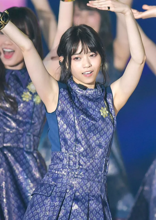 西野七濑 斋藤飞鸟 白石麻衣的腋窝动图gif | 岛国绅士的奇葩g点——