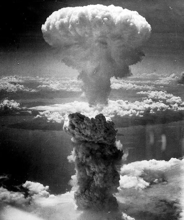 第一颗原子弹"小男孩"在广岛爆炸了 死伤超过20万人 然而,日本仍然