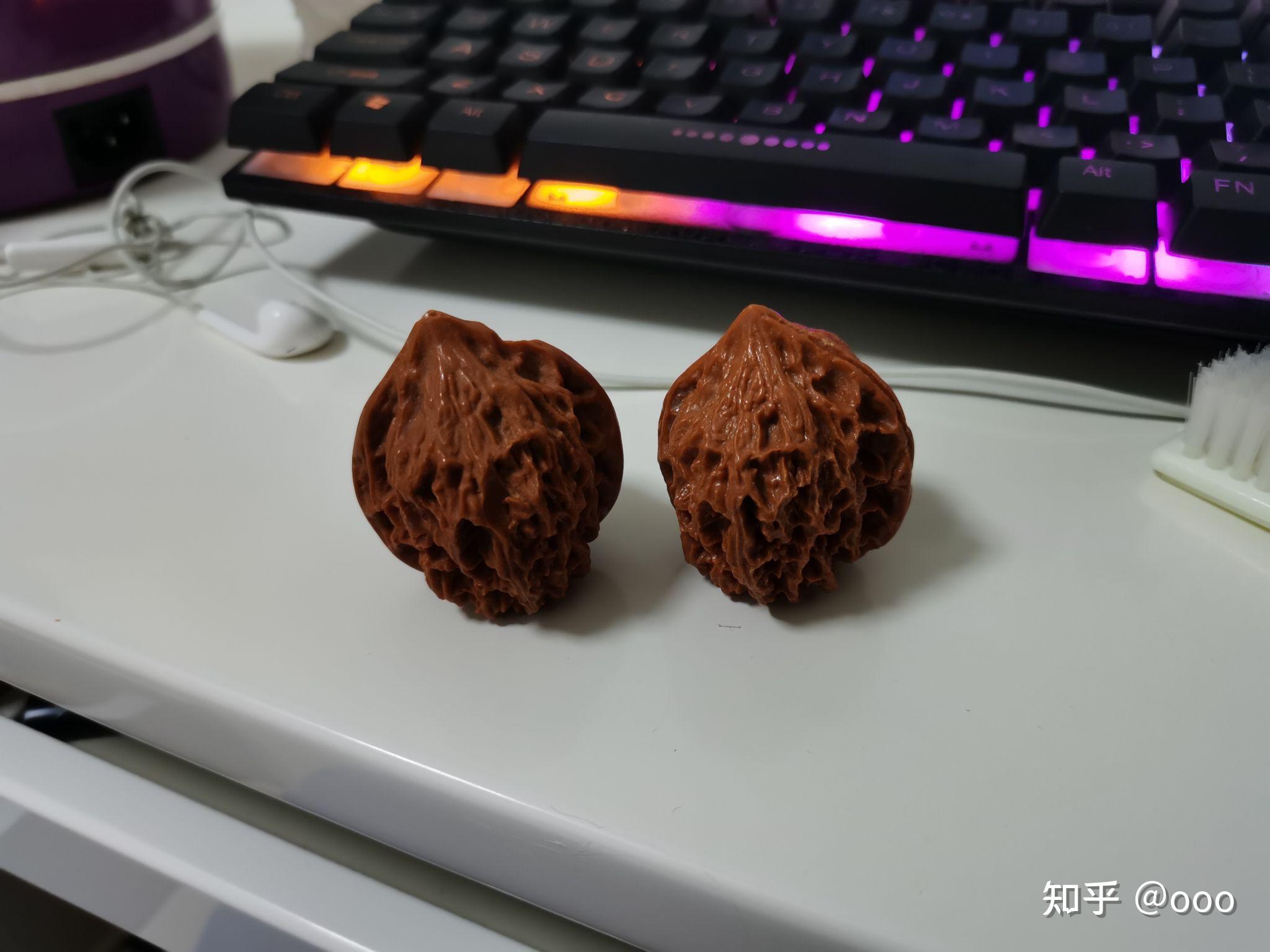 这是树脂核桃嘛