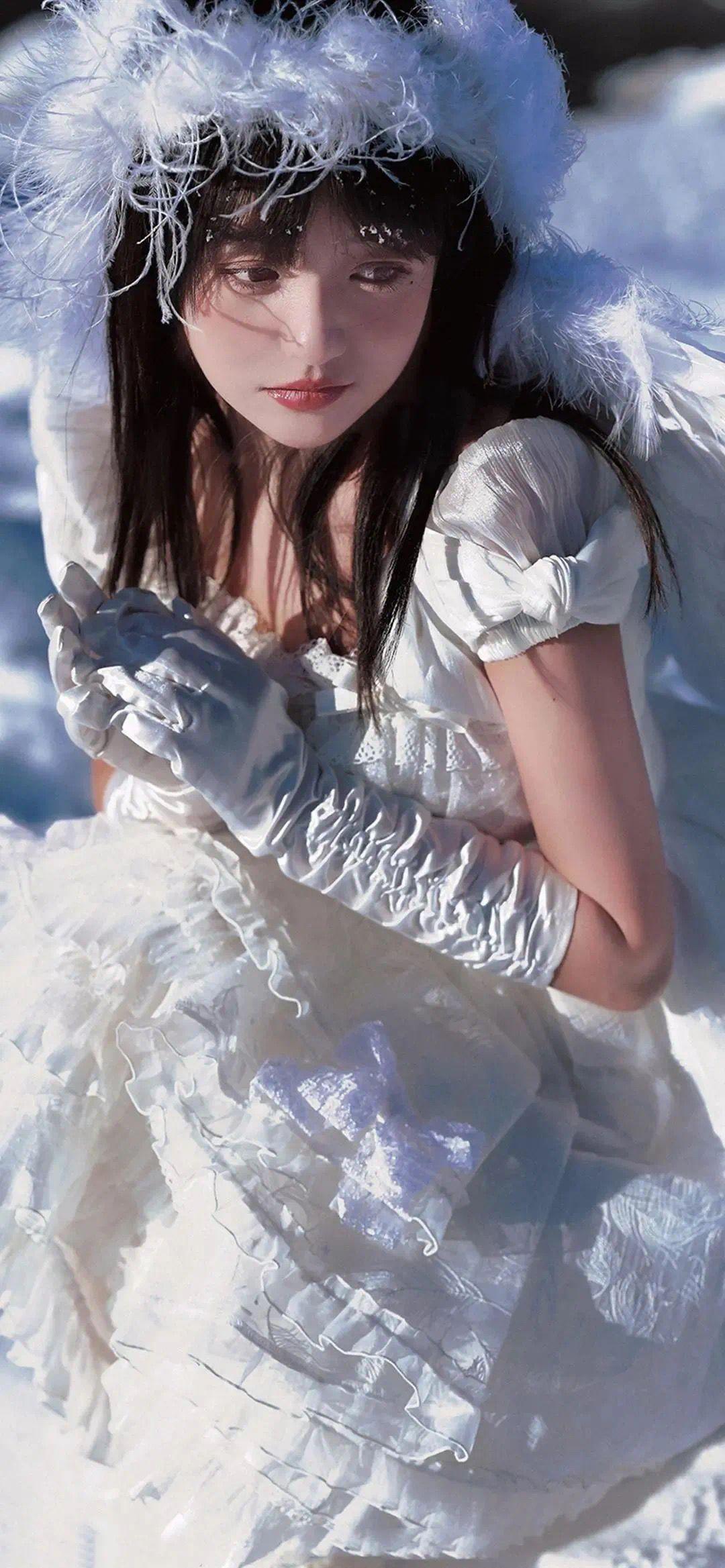 女生会怎么看待用这种壁纸的我会觉得恶心吗