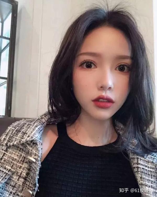 抖音里她楚楚可人,窈窕淑女. 微博中她云淡风轻,岁月静好!