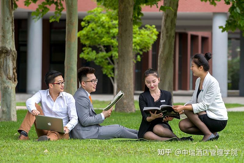 你敢信么留学生回国上大学也能获得海外学历