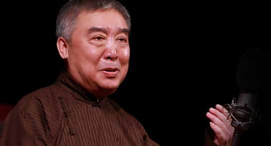 接连痛失几位大腕明星,人们还在扼腕叹息之余,28日晚上,著名相声演员