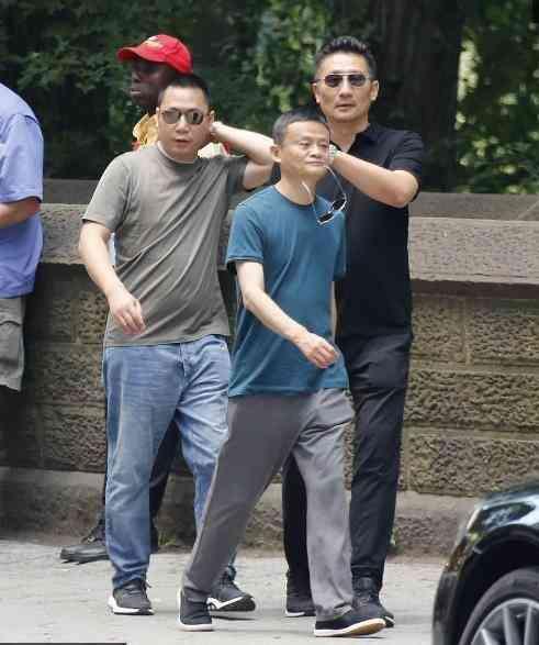 怎么评价马云?