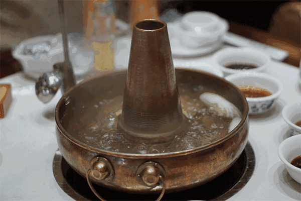 老北京的铜火锅