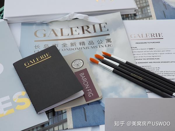 galerie的楼书包,里面记事本居然和baron fig的尺寸一样!