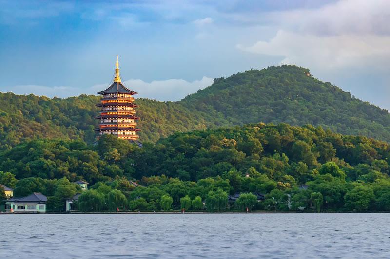 杭州中秋热门旅游景点 雷峰塔旅游攻略 低音号语音导游