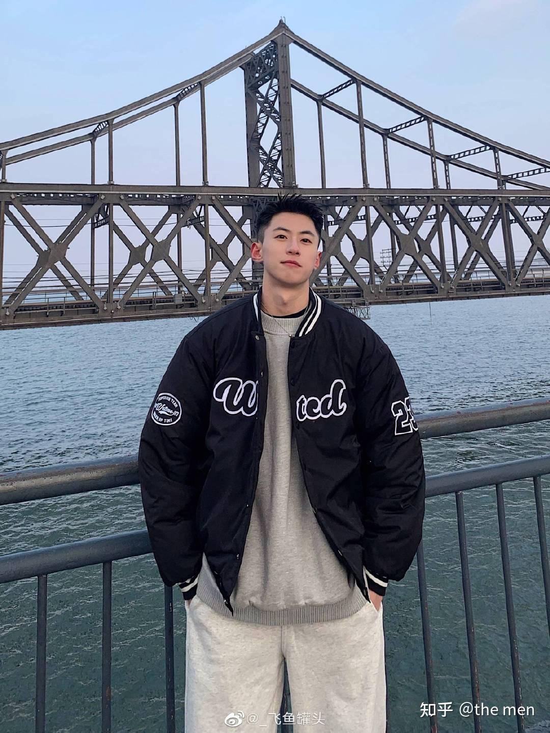 有无高中素人帅哥的照片?晒出你们学校最好看的男生的