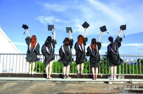 如何选择专升本与自考,在校大学生应该清楚两者的区别
