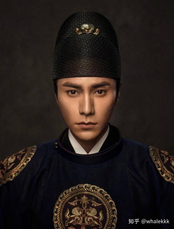 当今娱乐圈皮相骨相最完美的男艺人是谁?