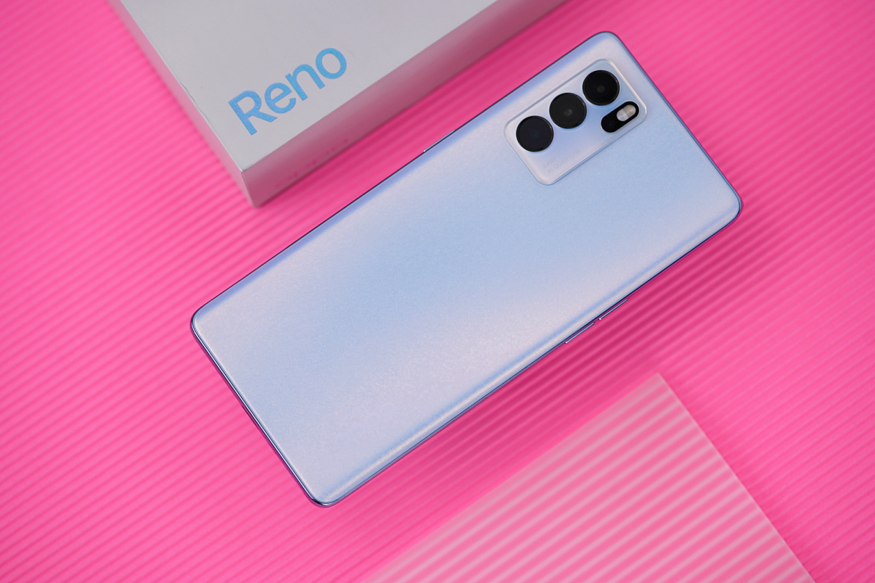 女神最爱opporeno6pro评测手机都能给人化妆了