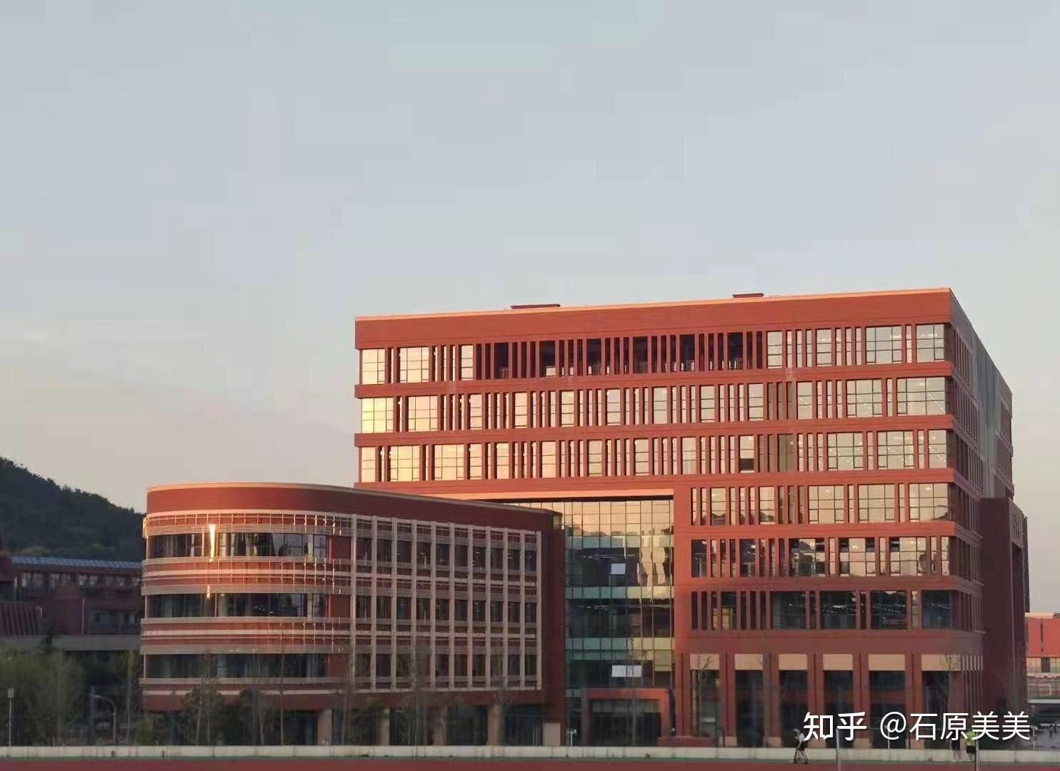 青岛理工大学各个建筑详细介绍以及便利设施分享