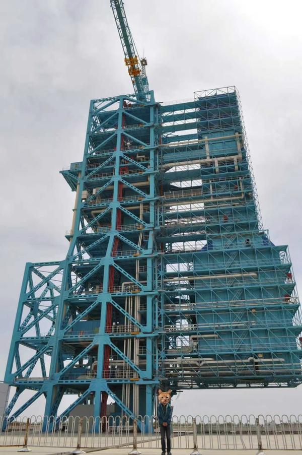 酒泉卫星发射中心——火箭发射塔架. 今年终于踏上了儿时圆梦之旅.