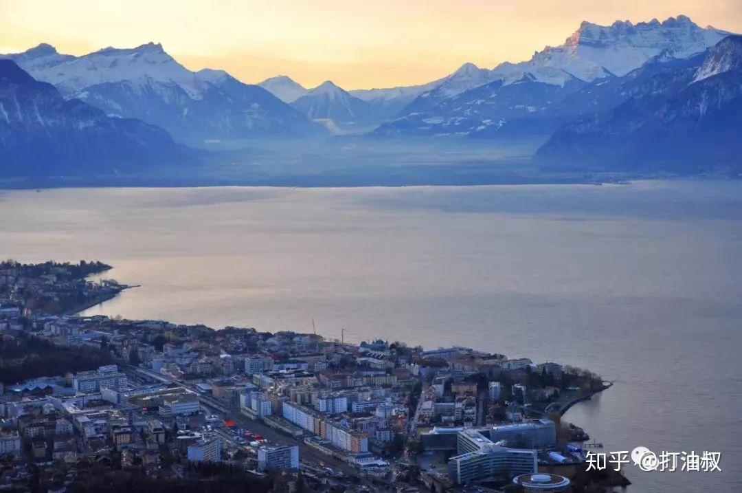 湖畔云间:沃韦(vevey)