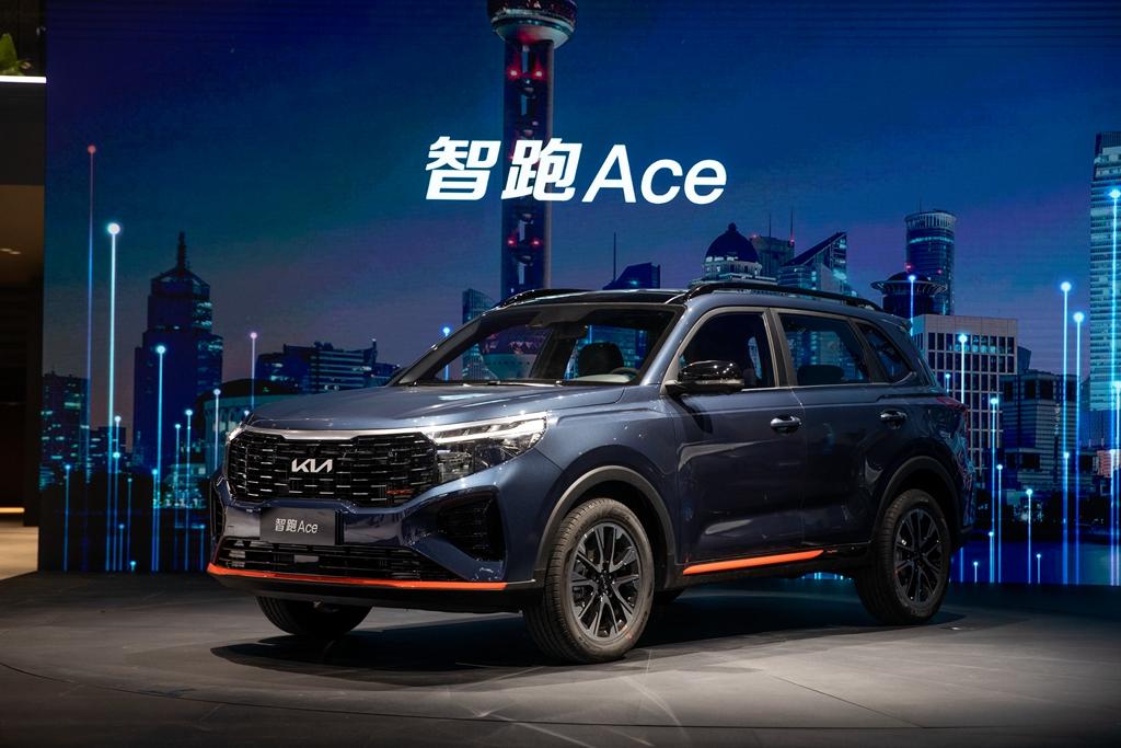 起亚智跑ace全新2021款,智跑2021款图片及报价 起亚智跑ace是横冲直撞的车,国产嘉华是马上过河的卒