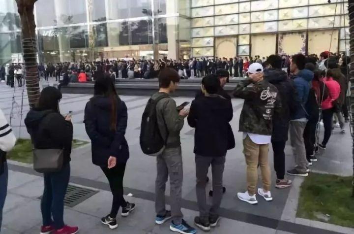 服装店如何利用社群活动引爆门店客流
