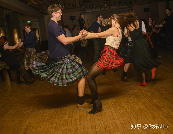 跳苏格兰传统舞蹈凯利舞是一种什么样的感受?