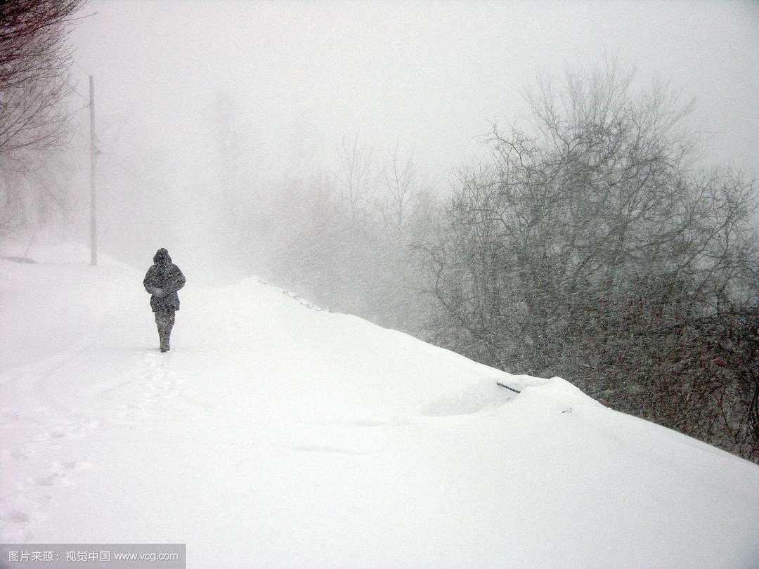 一个人的雪(一篇旧文,夏季清凉一下)