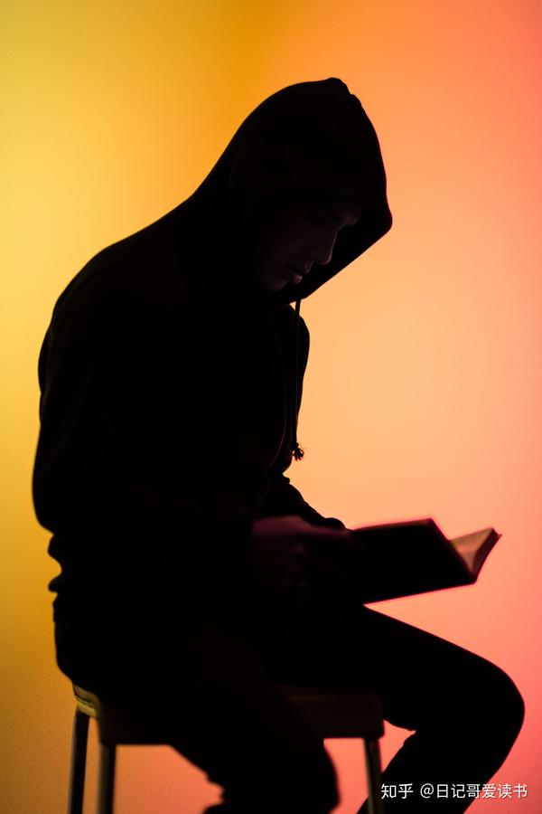 为什么有些人因为孤独而痛苦不堪 但却拼死维护这种孤独?