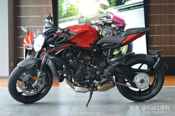 奥古斯塔mv800rr,2020奥古斯塔800rr 最便宜的mv奥古斯塔brutale800rosso到店实拍
