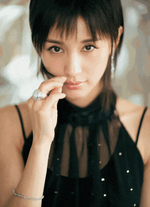 心机一步看王子文如何从邻家女孩变身气质女王