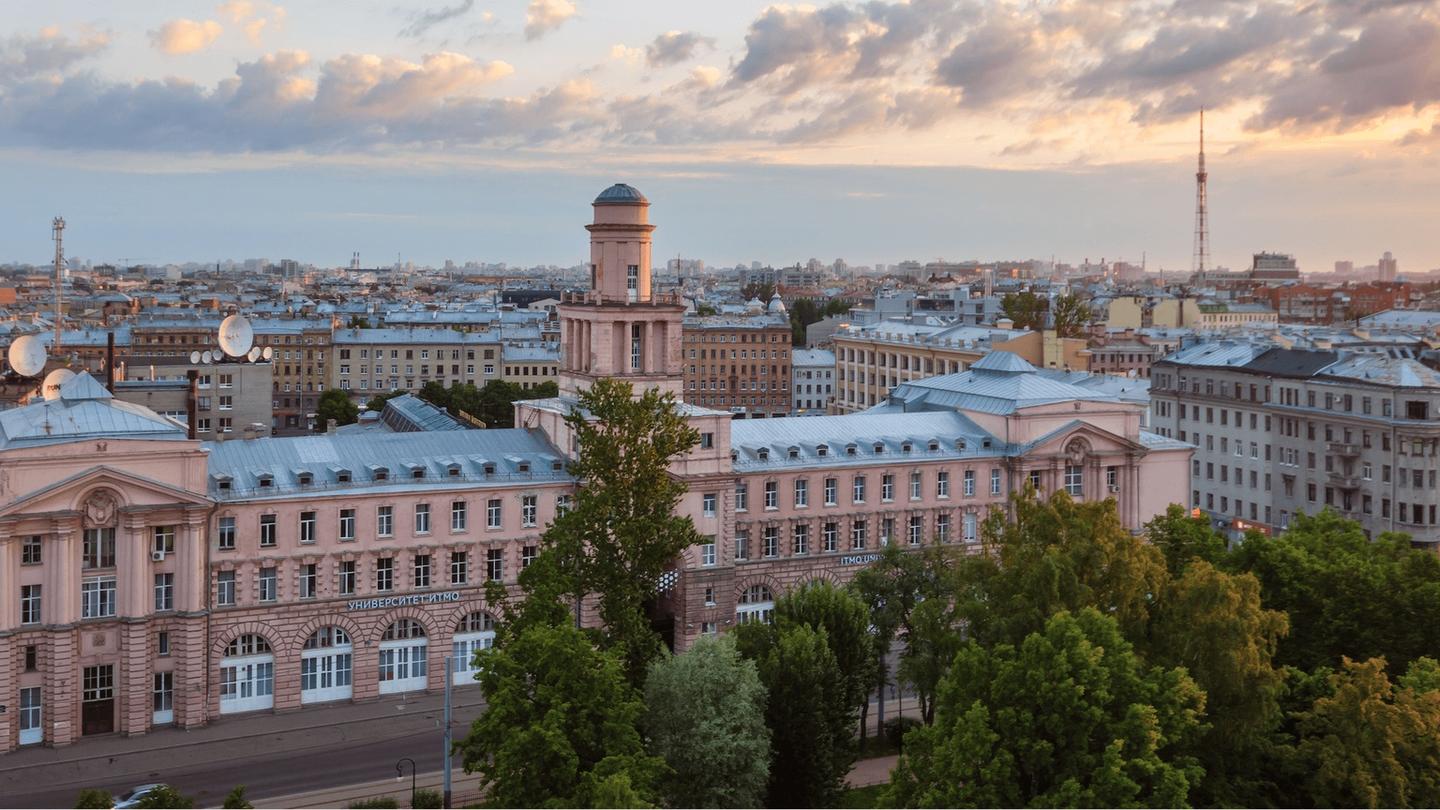 圣彼得堡国立精密机械与光学学院