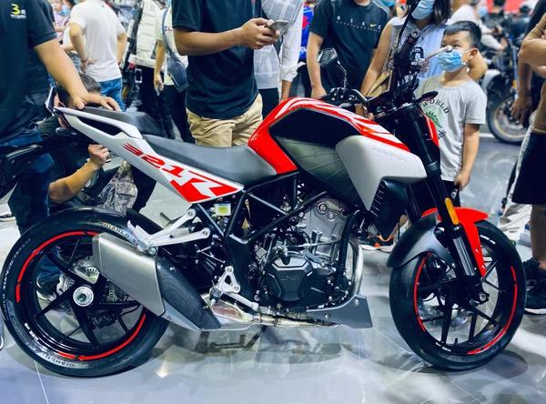 简报极速180kmh凯越旗下首款运动街车cobra321