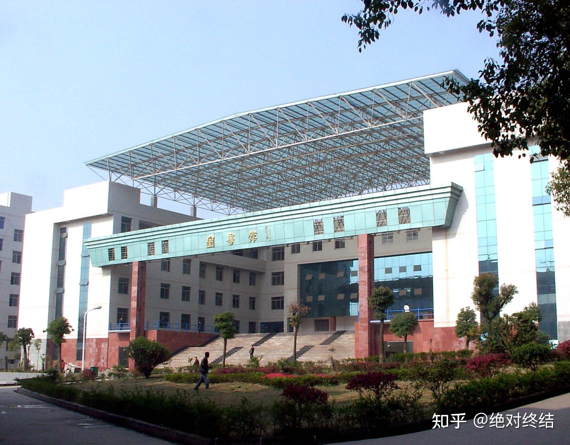 武汉光谷职业学院里有哪些适合学习的地方