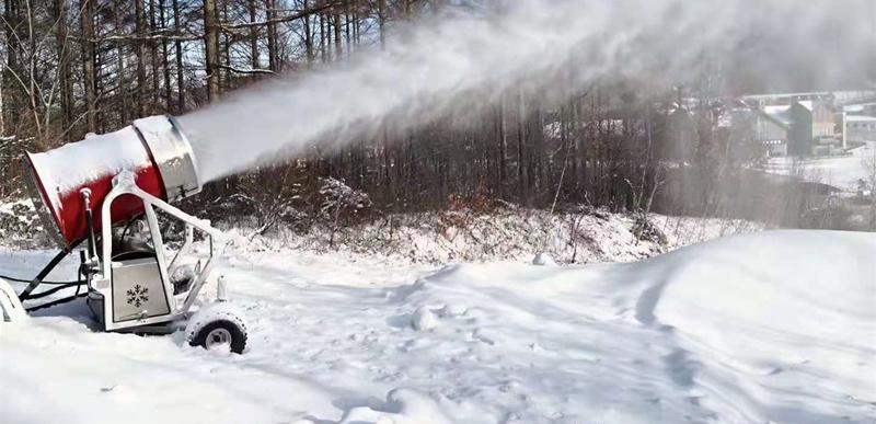 一般滑雪场造雪要多少天利用造雪机