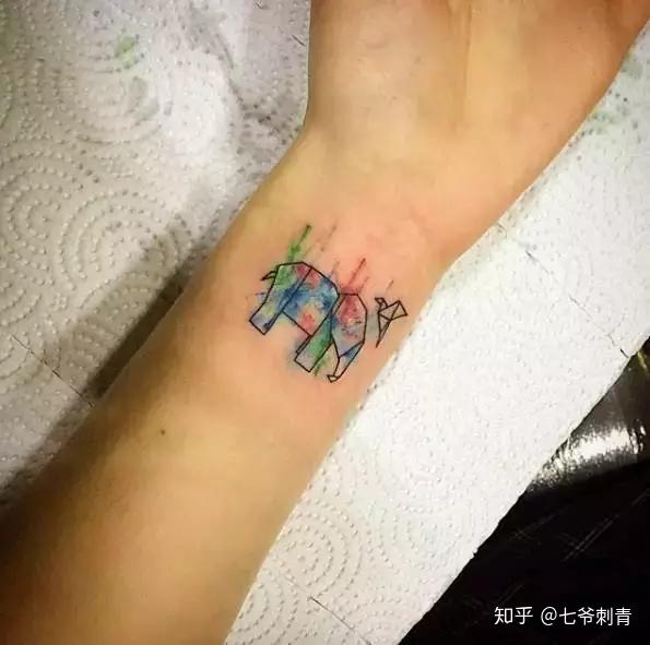 吉安100～300的小纹身图案