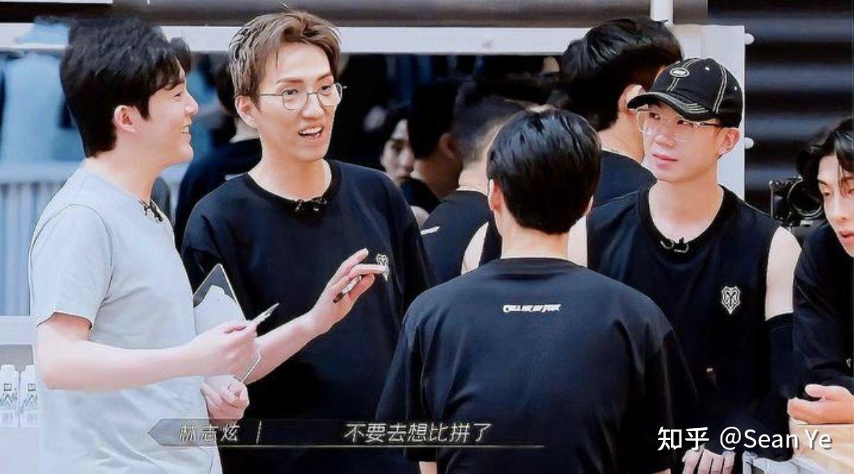 披荆斩棘的哥哥第二期中林志炫和李响因舞台分工产生分歧你怎么看舞台