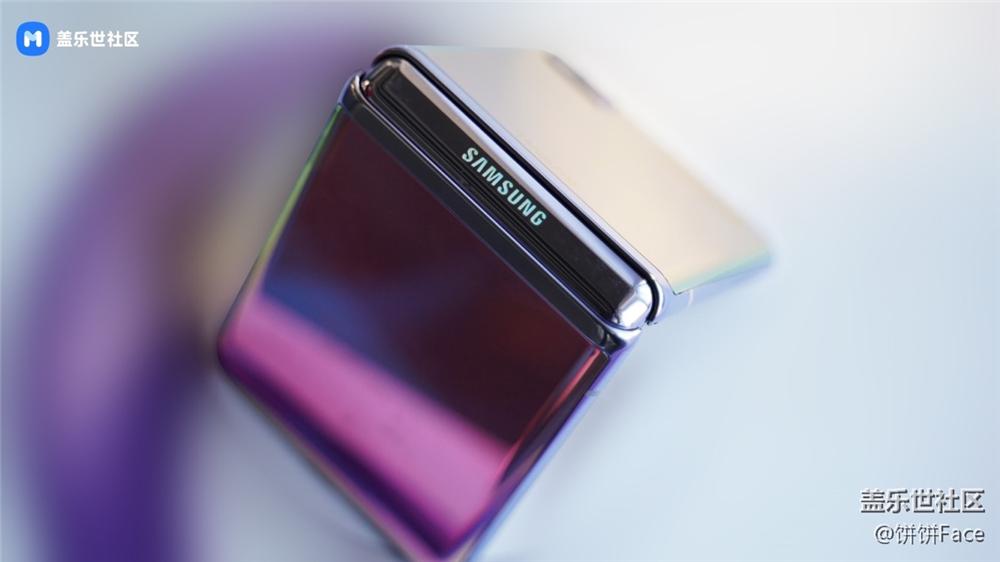 三星折叠手机2018,三星折叠手机2019 samsung galaxy z flip惊艳亮相:三星超薄柔性玻璃utg颠覆折叠体验