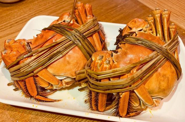 刚死的螃蟹能吃吗?哪些部位不能吃?误食会怎样?