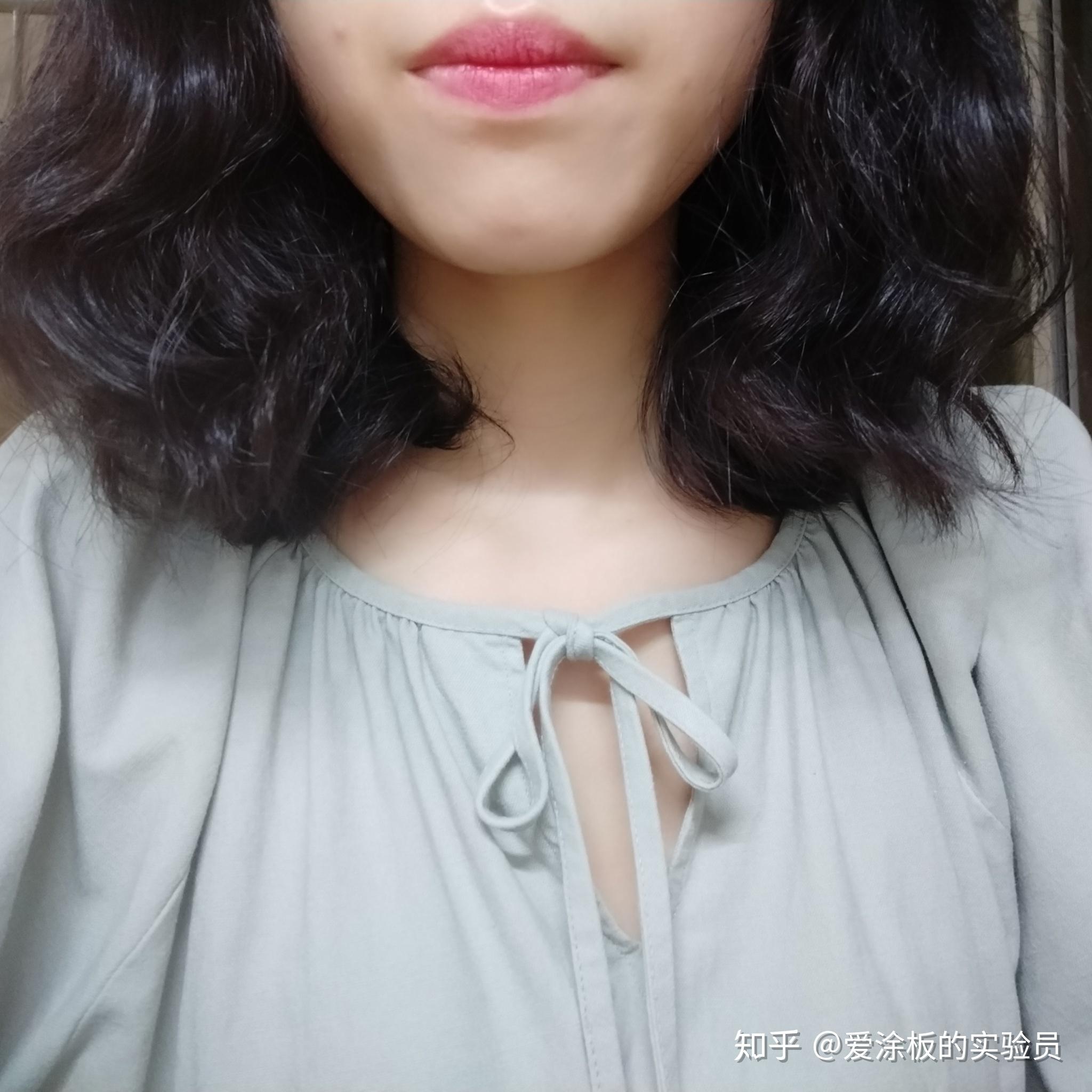 女生自来卷什么头型好看