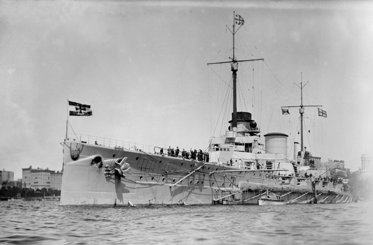 德国战列巡洋舰"毛奇号"背后的男人