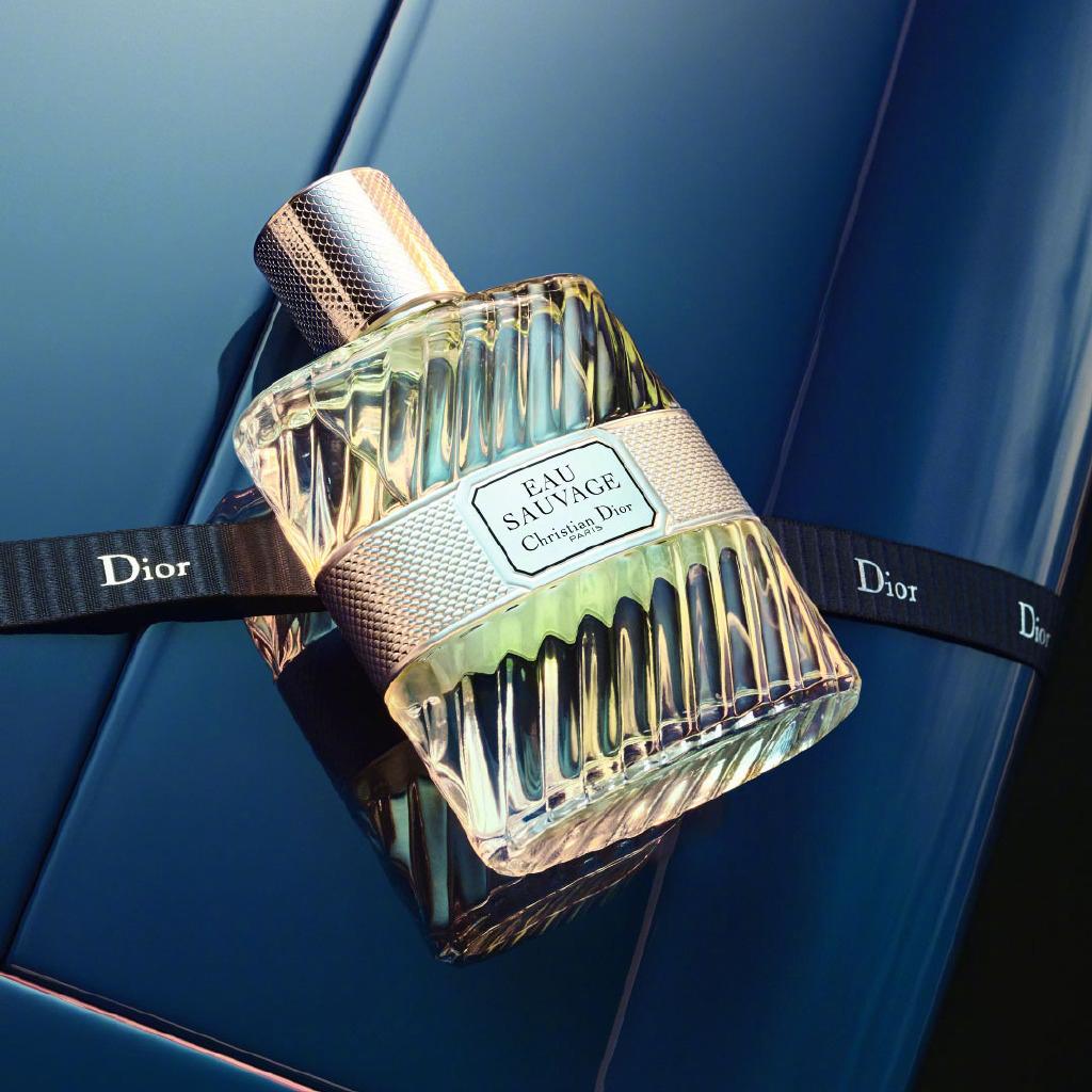 迪奥dior 清新之水 经历2次改款,历经50来年的经典男士香水