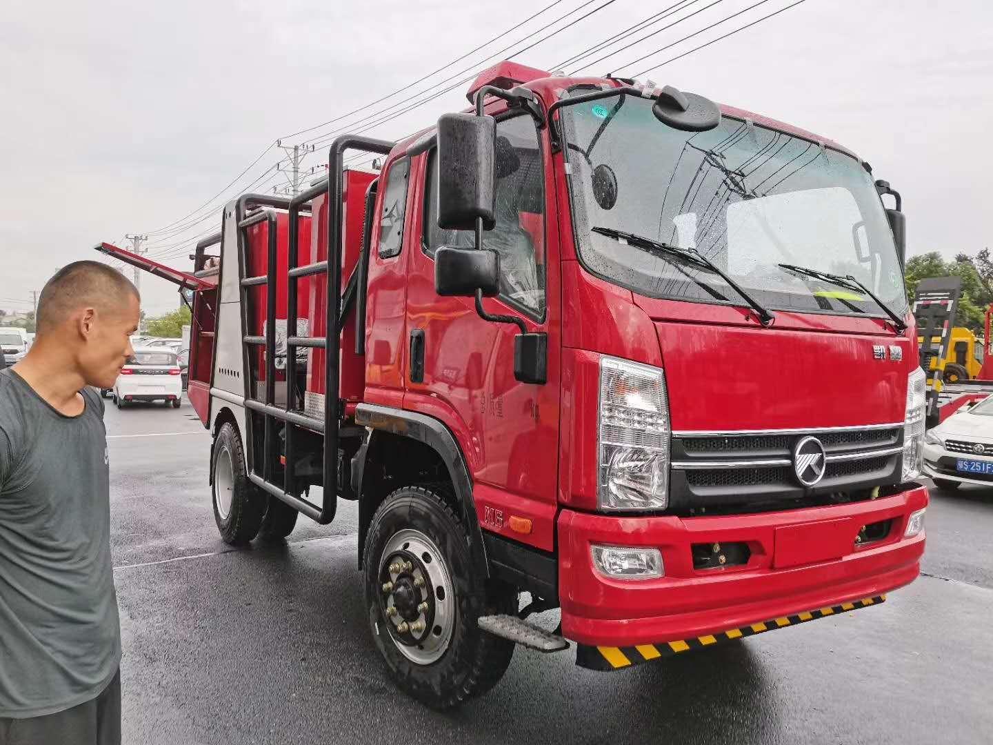 四驱消防车,四驱越野消防车