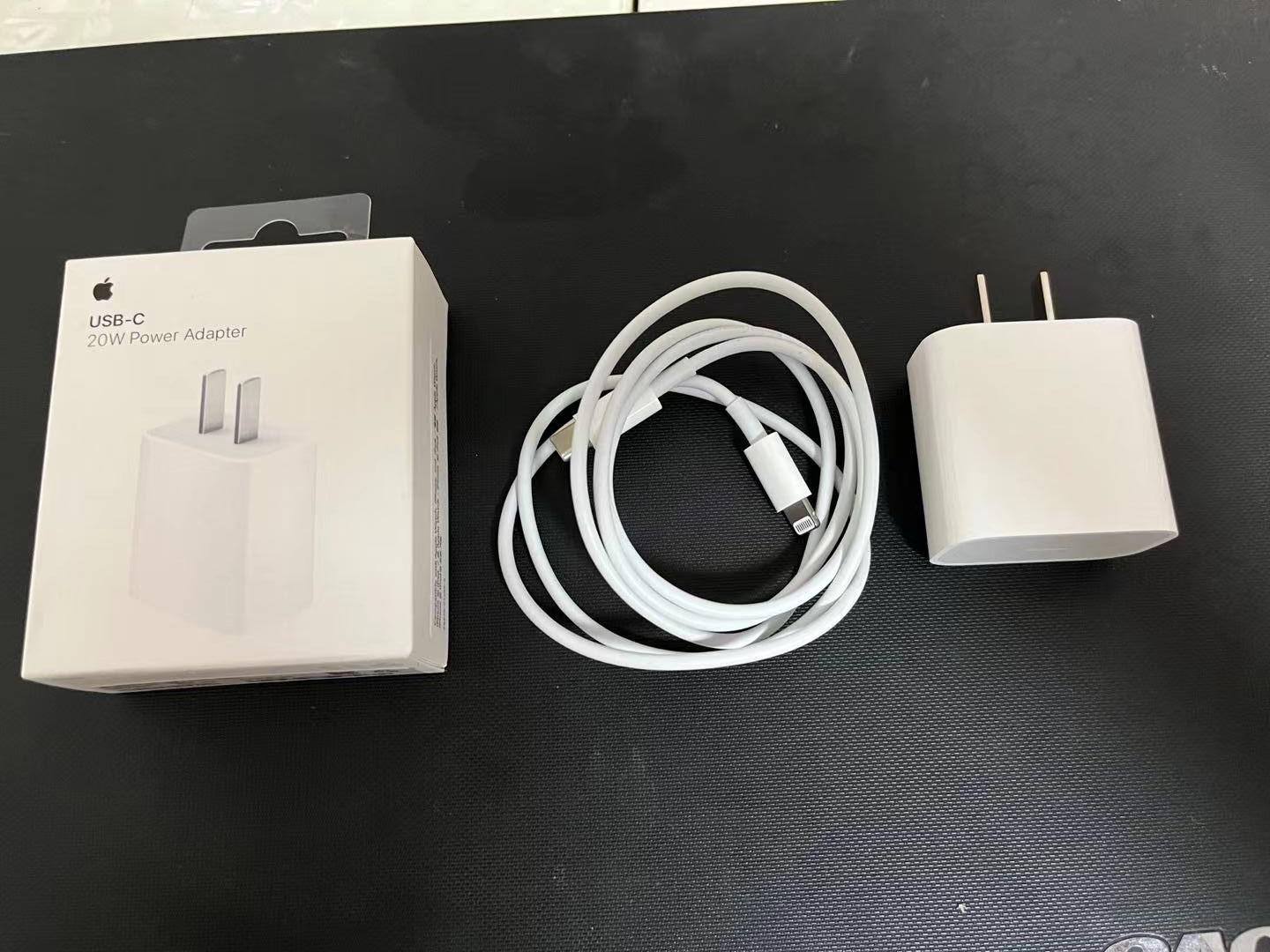 iphone13充电头,iphone13充电线 苹果13用啥充电器啊安克小米的那个20w的咋样