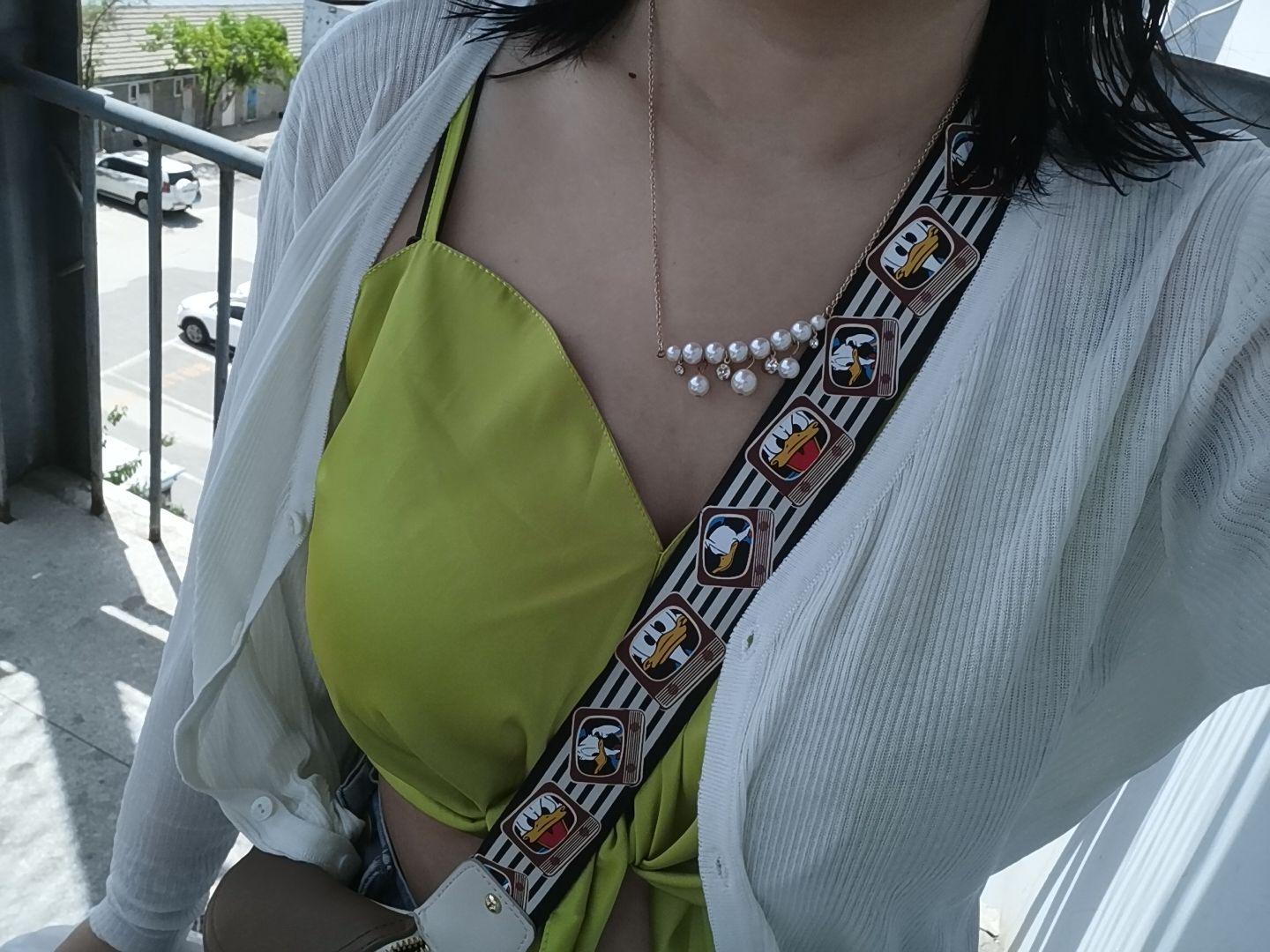 胸大的女生穿什么衣服好看