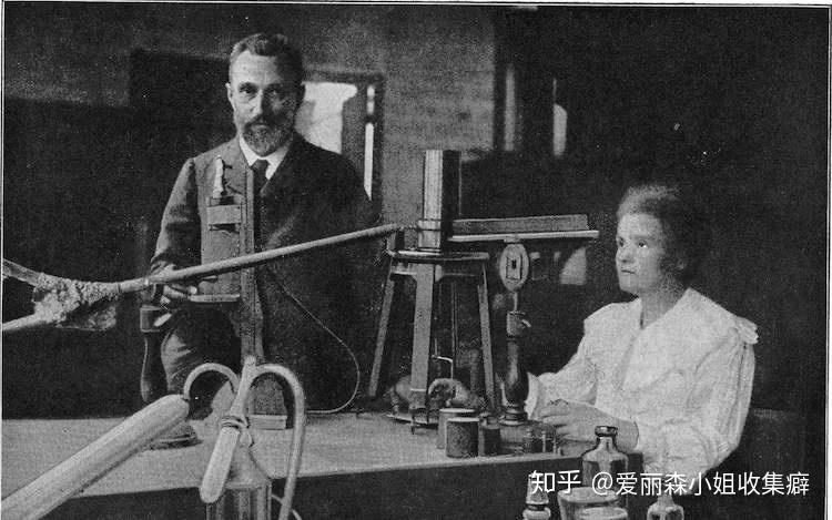 发现了镭元素,但直到1910年居里夫人才成功地分离出可以使用的镭元素