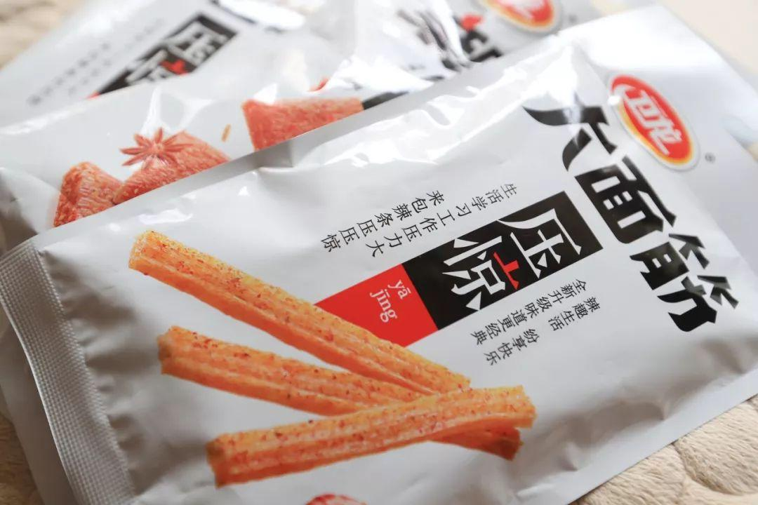 巨头争吃辣条卫龙究竟有多香