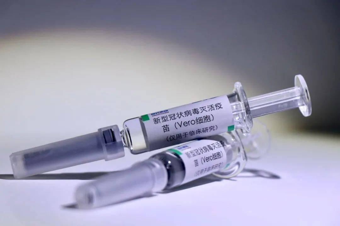 共五款新冠疫苗,分三大类:灭活疫苗,重组亚单位疫苗和腺病毒载体疫苗